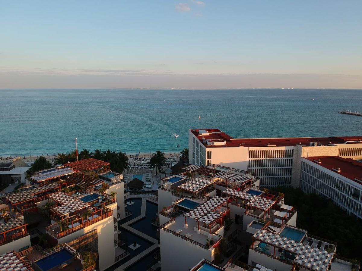 Aldea Thai By Blue Oceanfront プレヤデルカーメン エクステリア 写真