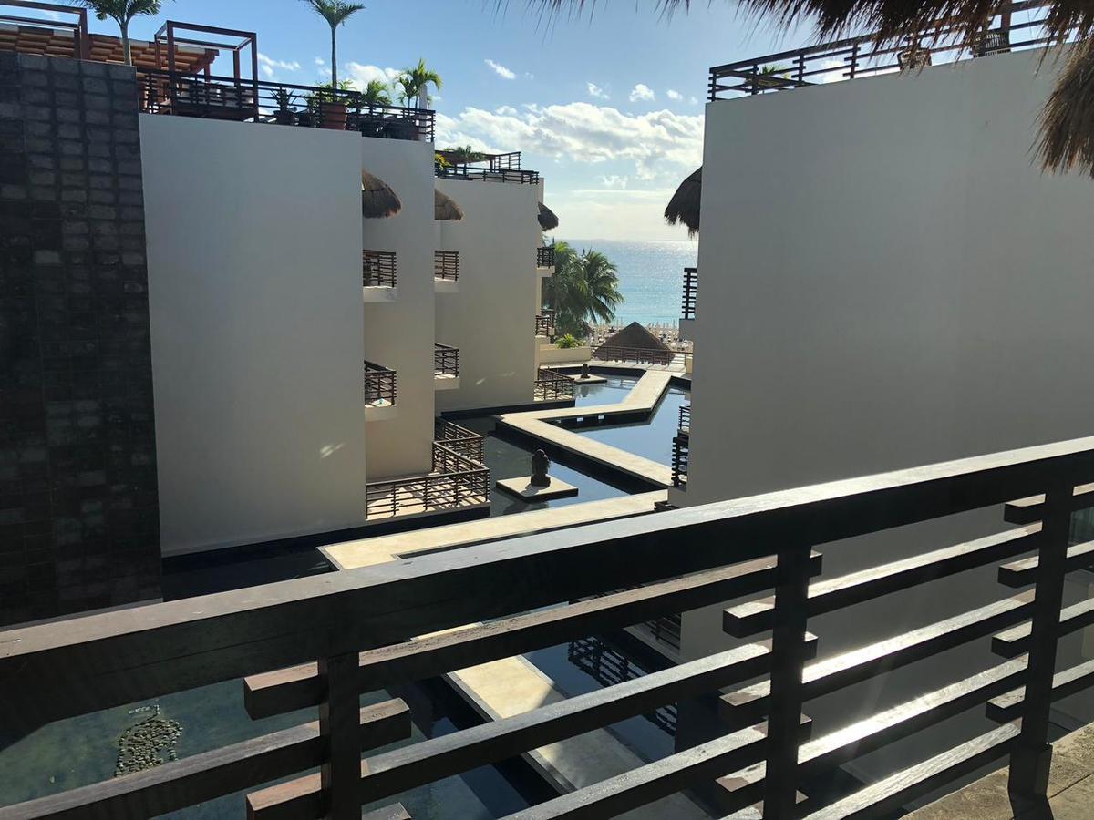 Aldea Thai By Blue Oceanfront プレヤデルカーメン エクステリア 写真