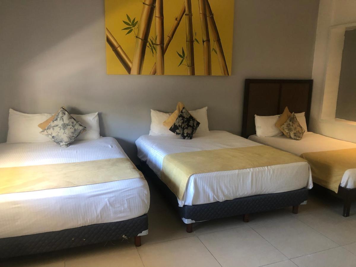 Aldea Thai By Blue Oceanfront プレヤデルカーメン エクステリア 写真